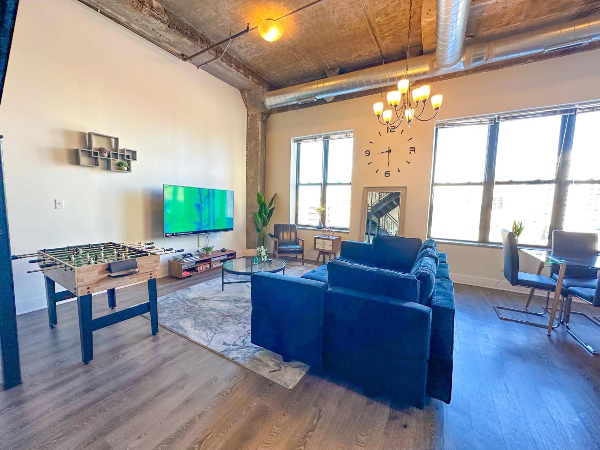 Mccormick Place 3Br Luxury Penthouse Duplex With Personal Rooftop And Optional Parking For 8 Guests In Chicago South Loop Чикаго Екстериор снимка
